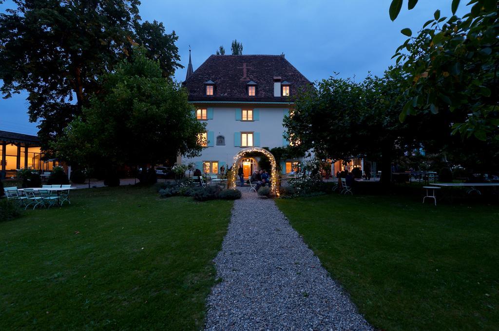 Schloss Ueberstorf - Tafeln, Tagen, Traeumen 外观 照片